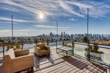 Main picture of Park Manor Apartments