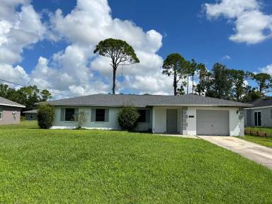 Main picture of 23336 Fitzpatrick Ave