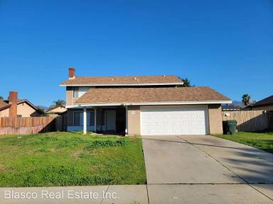 Main picture of 9398 Deerbrook St