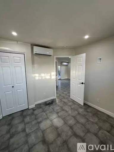 Main picture of 46520 Daisy St