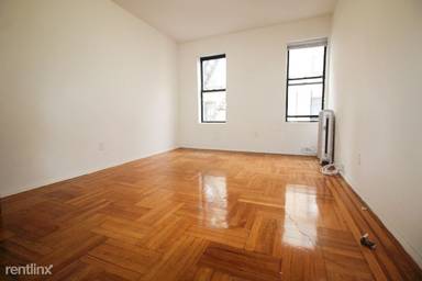 Main picture of 219 E 196th St