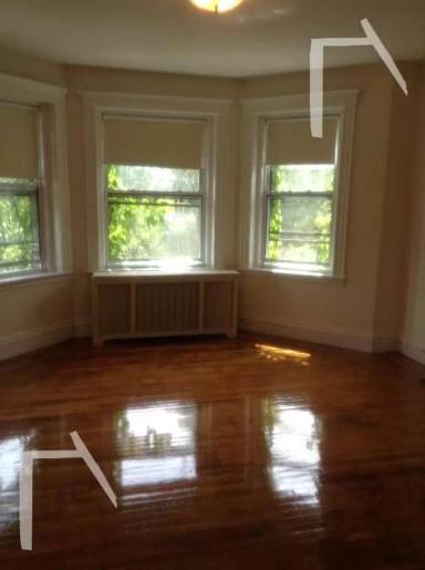 Main picture of 18 Euston St