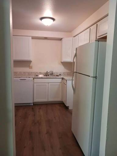 Main picture of 325 W Bolz Rd