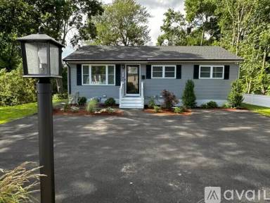 Main picture of 193 Beaver St