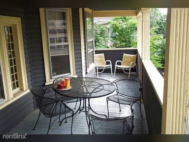 Main picture of 19 Whitman St