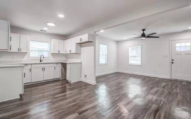 Main picture of 2315 Alameda Ave