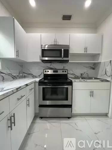 Main picture of NW 86th St