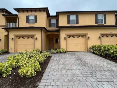 Main picture of 2131 Retreat View Cir