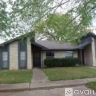 Main picture of 1409 Hillside Dr