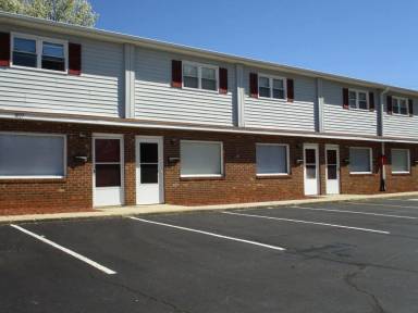 Main picture of 1021 Salisbury St
