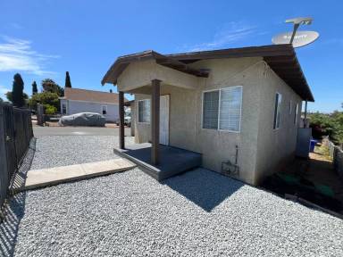 Main picture of 3236 Logan Ave