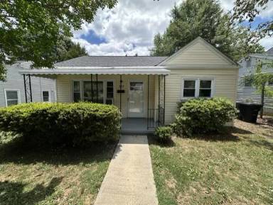 Main picture of 373 Juless St