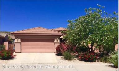 Main picture of 1775 N Overland Trails Dr