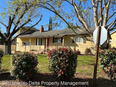 Main picture of 1901 Walnut Ave