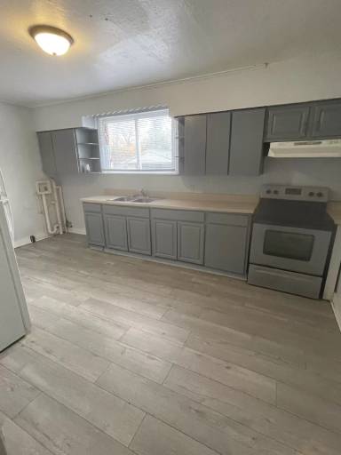Main picture of 1131 S 13th St