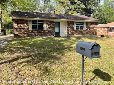 Main picture of 3458 Postell Dr