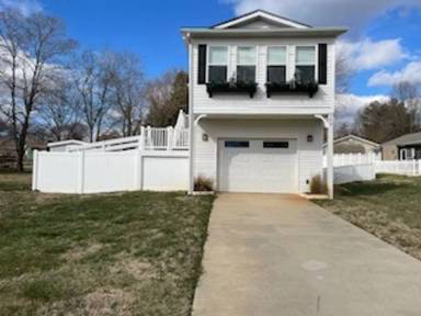 Main picture of 160 Mainview Dr