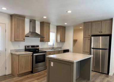 Main picture of 566 W Swift Trl