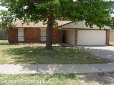 Main picture of 3613 Sugarberry Dr