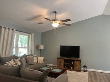 Main picture of 346 Brooks Dr