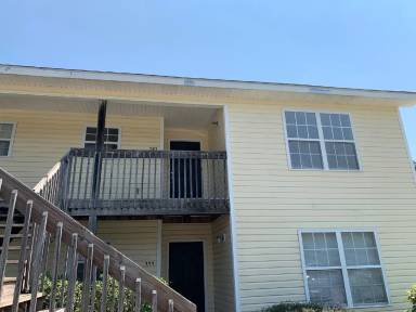 Main picture of 101 Hall St