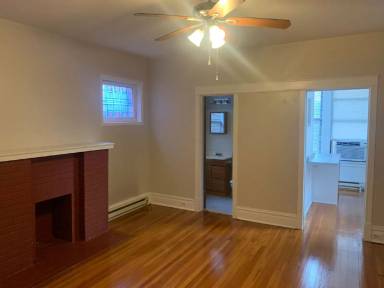 Main picture of 5667 Waterman Blvd