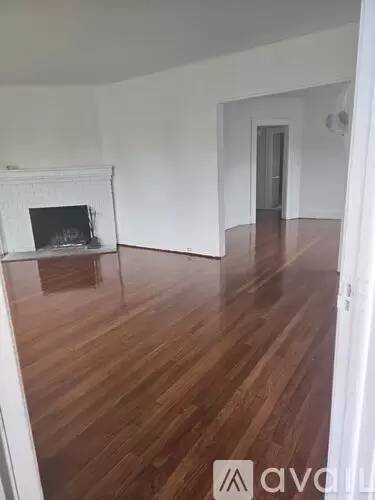 Main picture of 135 Cherry Ave