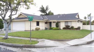 Main picture of 12081 Pine St