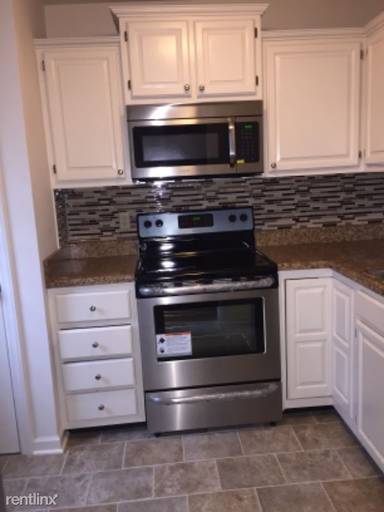 Main picture of 469 Bramblewood Ln