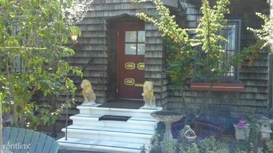 Main picture of 1571 Union Ave