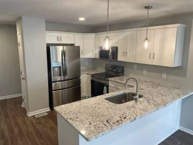 Main picture of 721 N 5th Ave