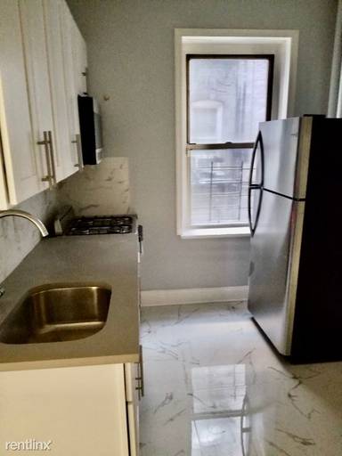 Main picture of 154 Belmont Ave