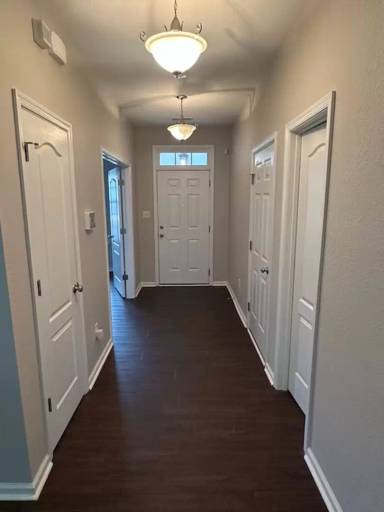 Main picture of 4011 Burr Oak Pl