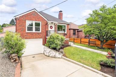 Main picture of 6614 Beacon Ave S