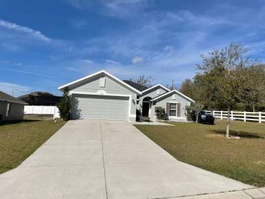 Main picture of 906 Chestnut Dr