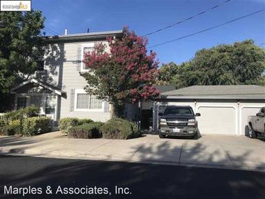 Main picture of 523 W 6th St