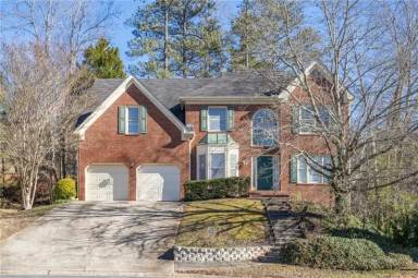 Main picture of 2702 Kaley Ln NW