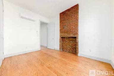 Main picture of 222 Pulaski St