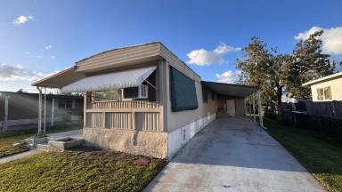 Main picture of 2522 Amberly Rd NE