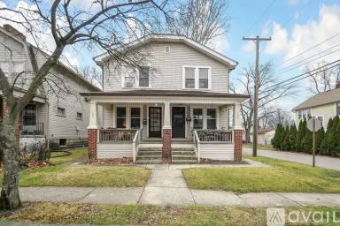 Main picture of 105 W California Ave