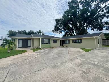 Main picture of 1814 3rd St SE