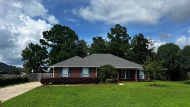 Main picture of 126 Destrehan Rd