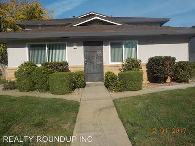 Main picture of 8931 El Mirador Dr