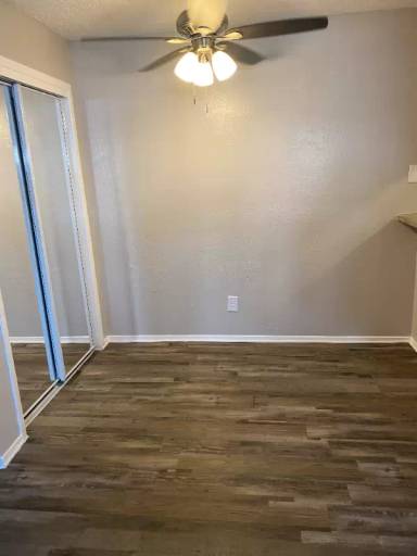 Main picture of 1300 E Dallas St