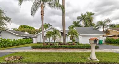 Main picture of 14221 SW 106th Ter