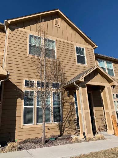 Main picture of Red Hawk Crossings Apartments