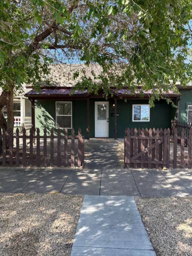 Main picture of 330 Ouray Ave