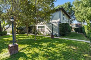 Main picture of 3718 W Chandler Blvd