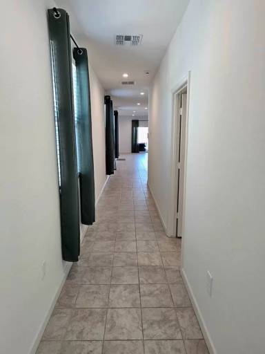 Main picture of 3226 W Stanton Ave