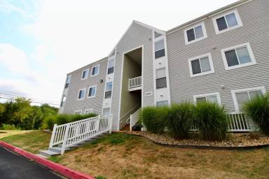 Main picture of Hunters Ridge Condominiums